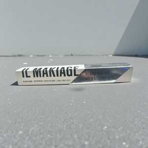 IL MAKIAGE BLACK CARD waterproof liquid EYELINER retails$25.00